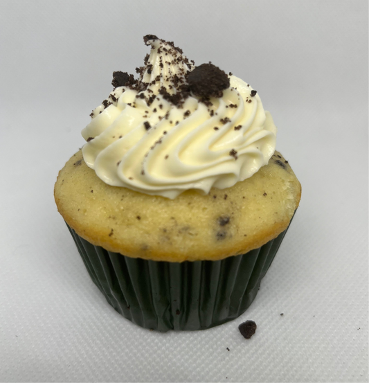 Exclusive-Cookies N’ cream Cupcake