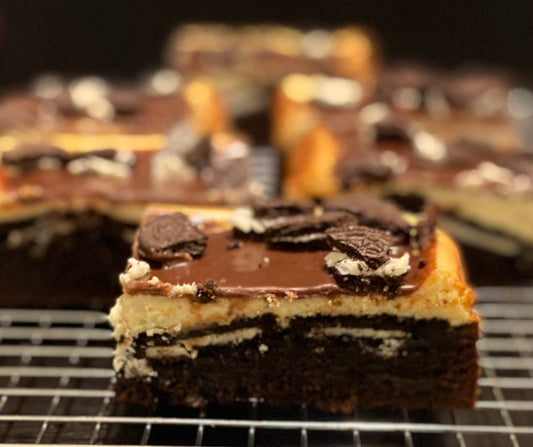 Oreo Brownie Cheesecake Bars
